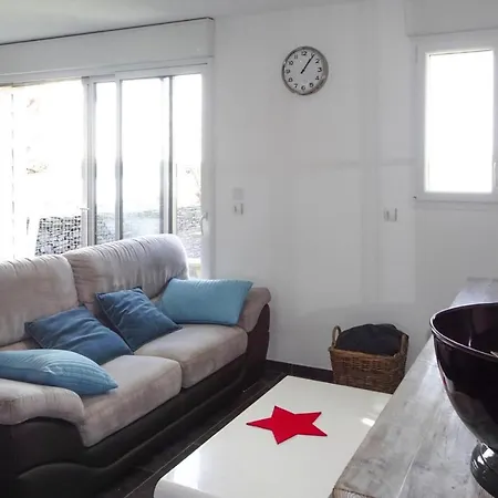 Ferienhaus Holiday With Sea View In