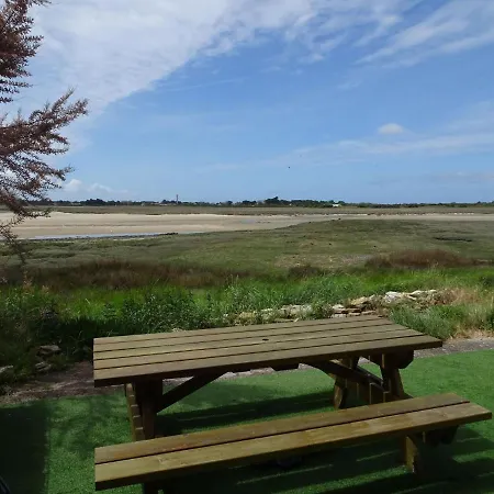 Holiday With Sea View In Ferienhaus Portbail