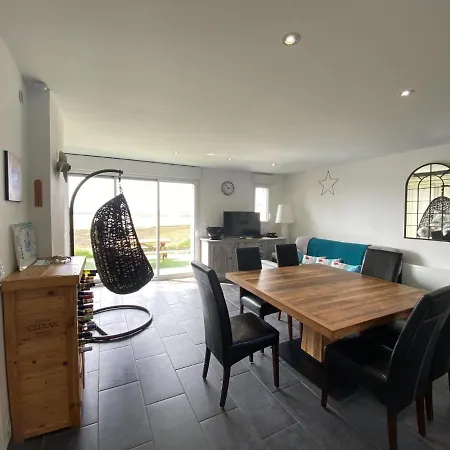 Ferienhaus Holiday With Sea View In Portbail